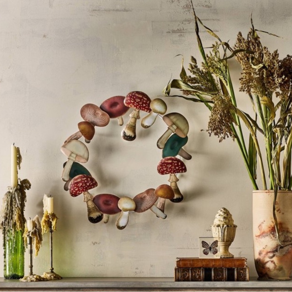 John Derian mushroom wreath - Picture 4 of 7